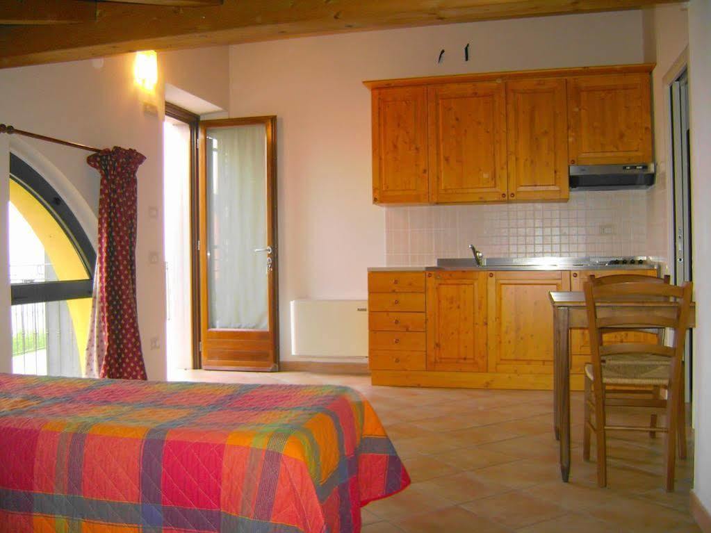 Agriturismo Le Sigalette Salionze Exterior photo